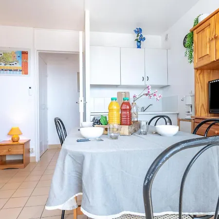Les Trois Mats-10 By Interhome Apartment *
